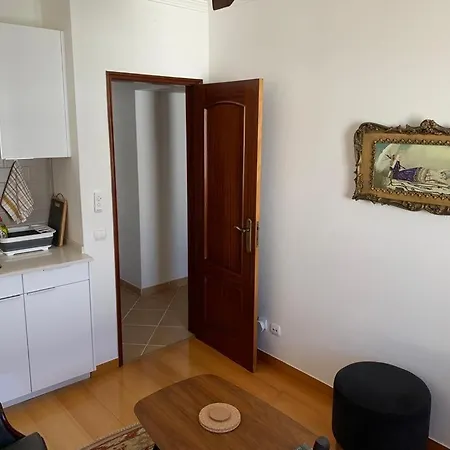 3 Old Town Charm Apartment Lagos