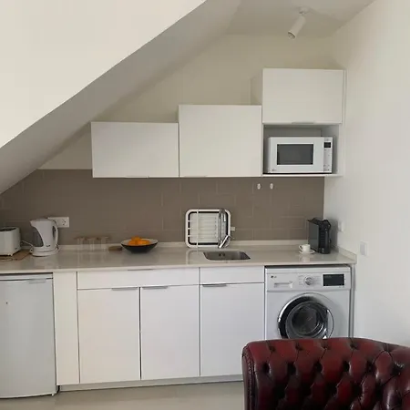 Apartment 3 Old Town Charm